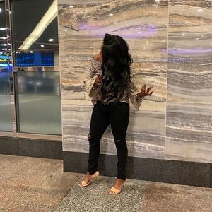 Meet your Posher, Shaina